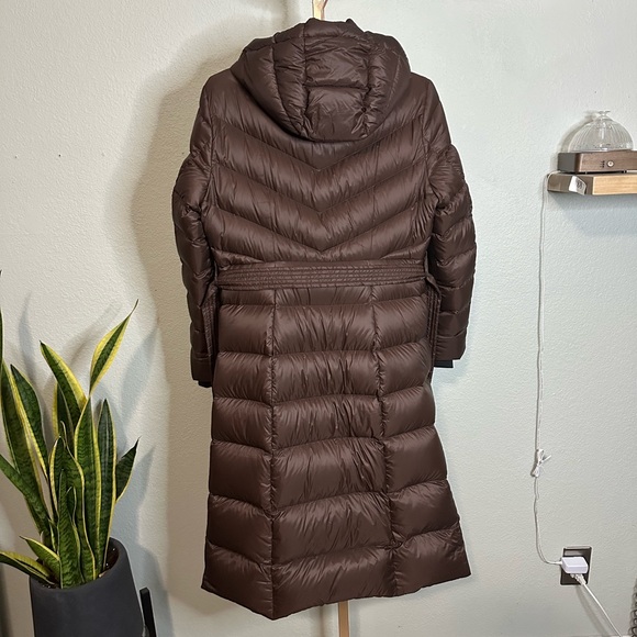 Quince | Responsible Down Belted Puffer Maxi Coat - Picture 12 of 13